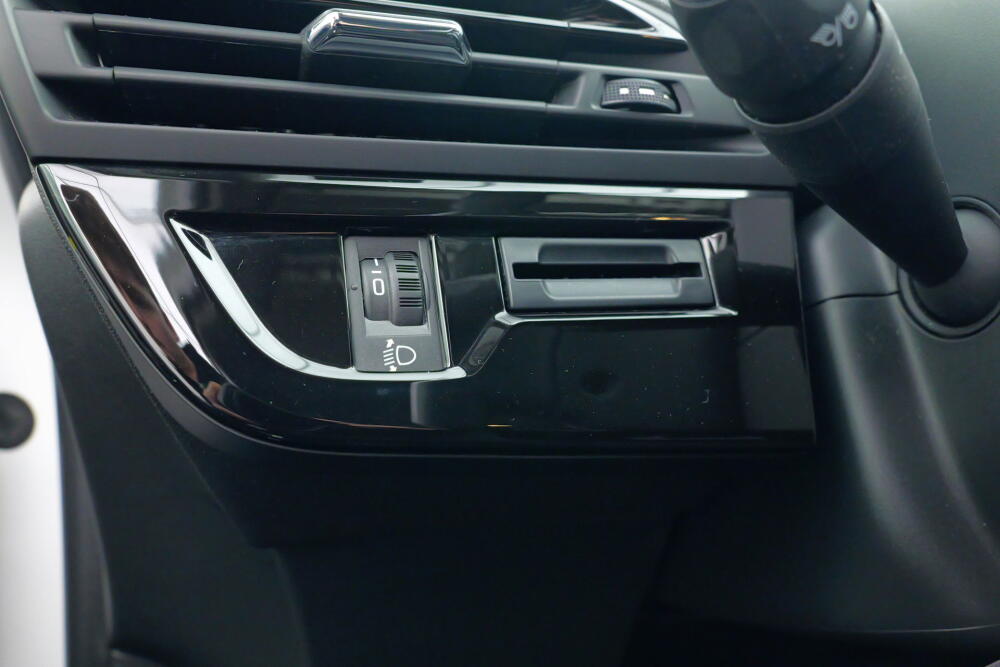 5af6f8b3-5fc5-42fc-b92d-9cd1f4ffc7f0-full