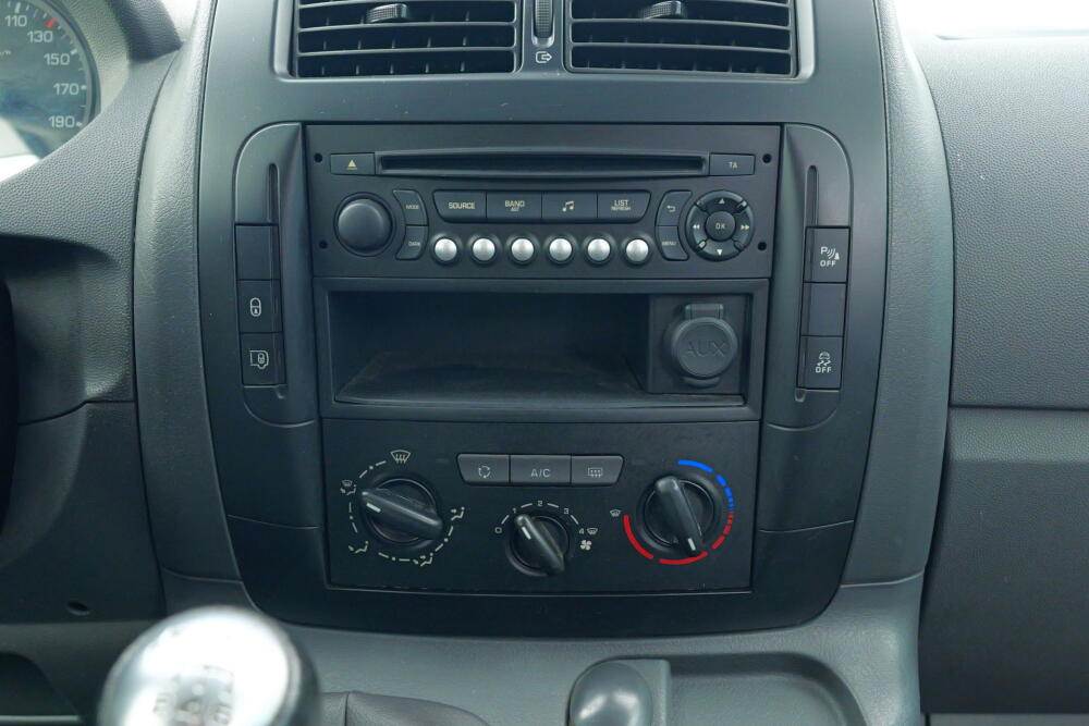 b0b7b303-d51b-44e1-be17-672ace2385b9-full