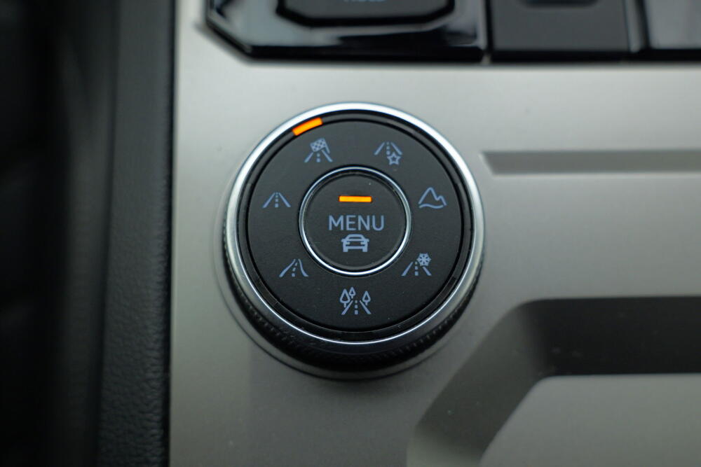 ef3f244a-5d39-46b2-9e29-547b2f36d862-full