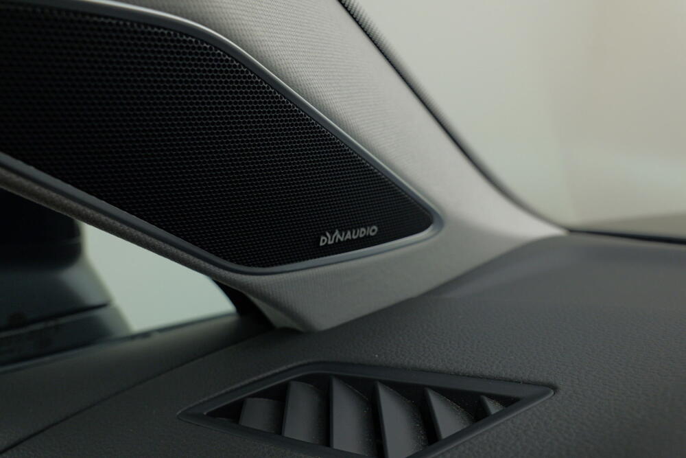 aea2ade2-b7e3-4893-b046-a54411754670-full