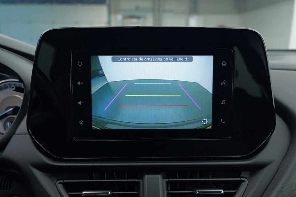 72ac9f4b-d8b2-4300-95d3-531742b641fc-full