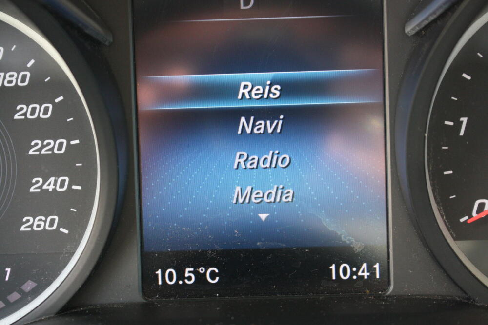 d7833b0c-de88-484c-9ce3-1b073bdde0f5-full