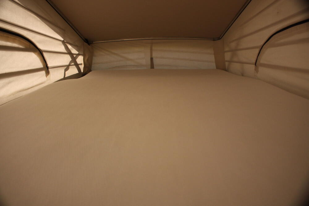 2bbc924b-9e30-4348-9fca-f2b71a5ab1a1-full