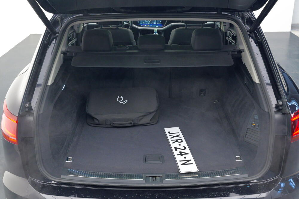 6d447532-f743-4ae5-af35-aa7da616c82e-full