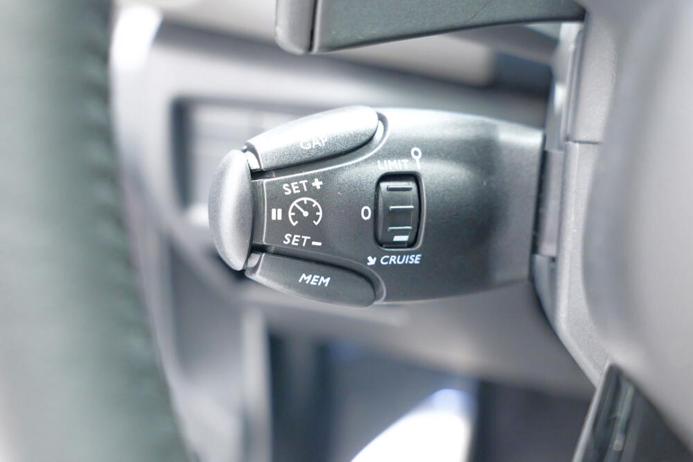 f591cbc3-51c5-4593-a91f-813b65133dc0-full