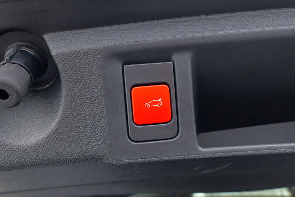 c855616c-a8d4-42f4-89c1-67751d7535df-full