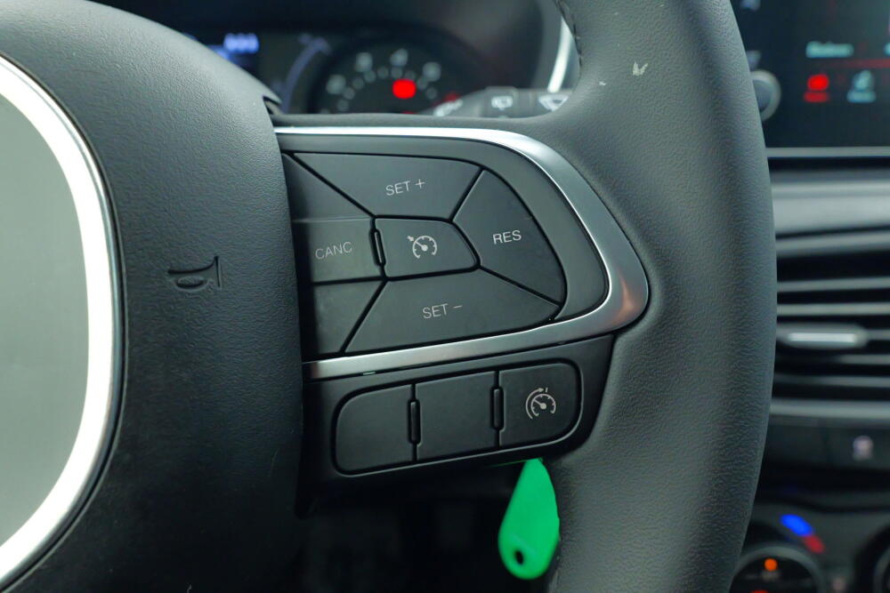 58883c2d-151e-4bb8-be3c-489d45964f3f-full