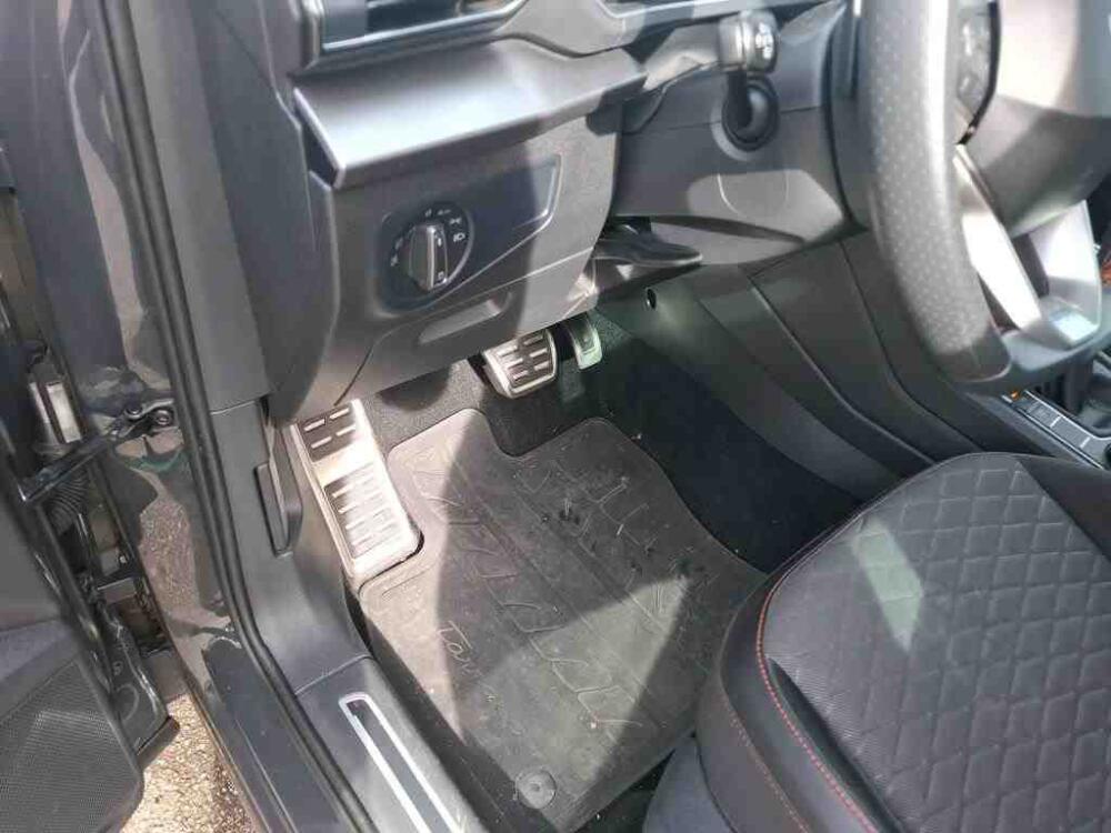 db2db11a-0e8c-428f-abdf-ed8c0f41b15a-full