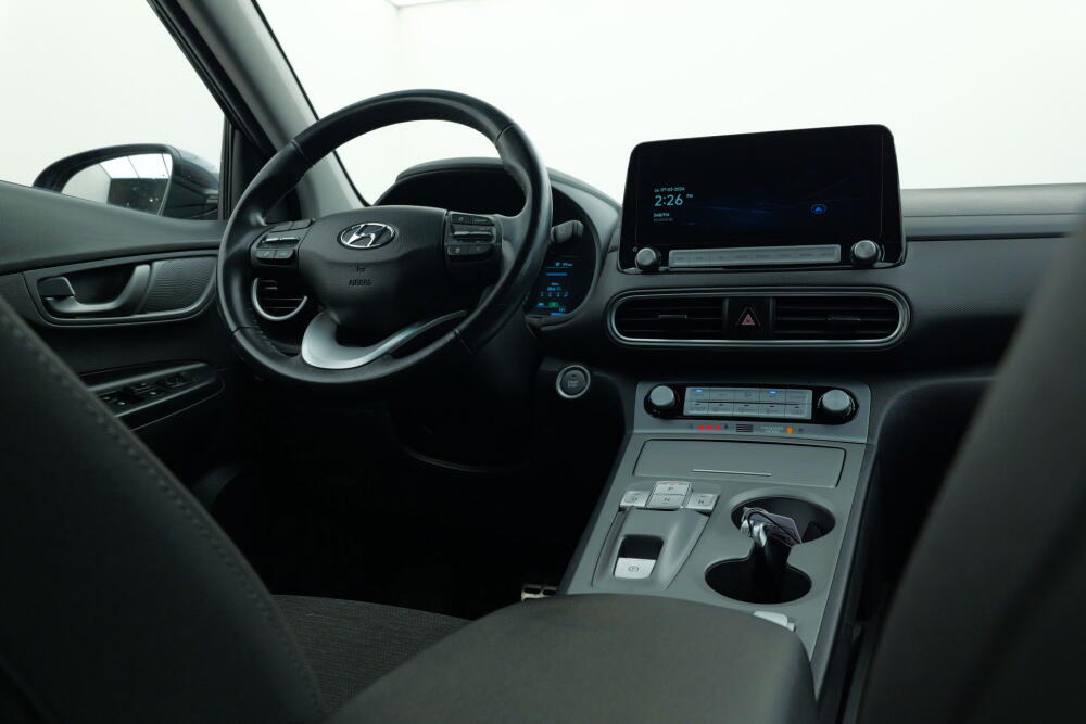 f9010d6a-db22-4100-bb47-65870aee4224-full