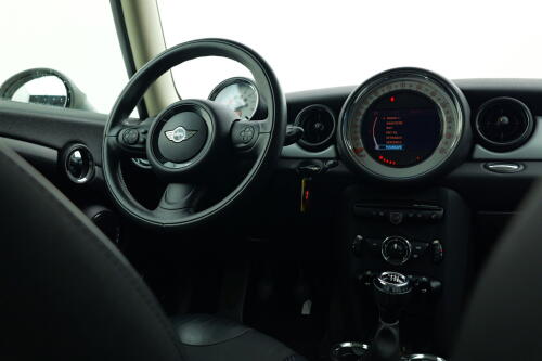 3cb6f206-56b7-4502-bfc3-7aeb2d758305-full