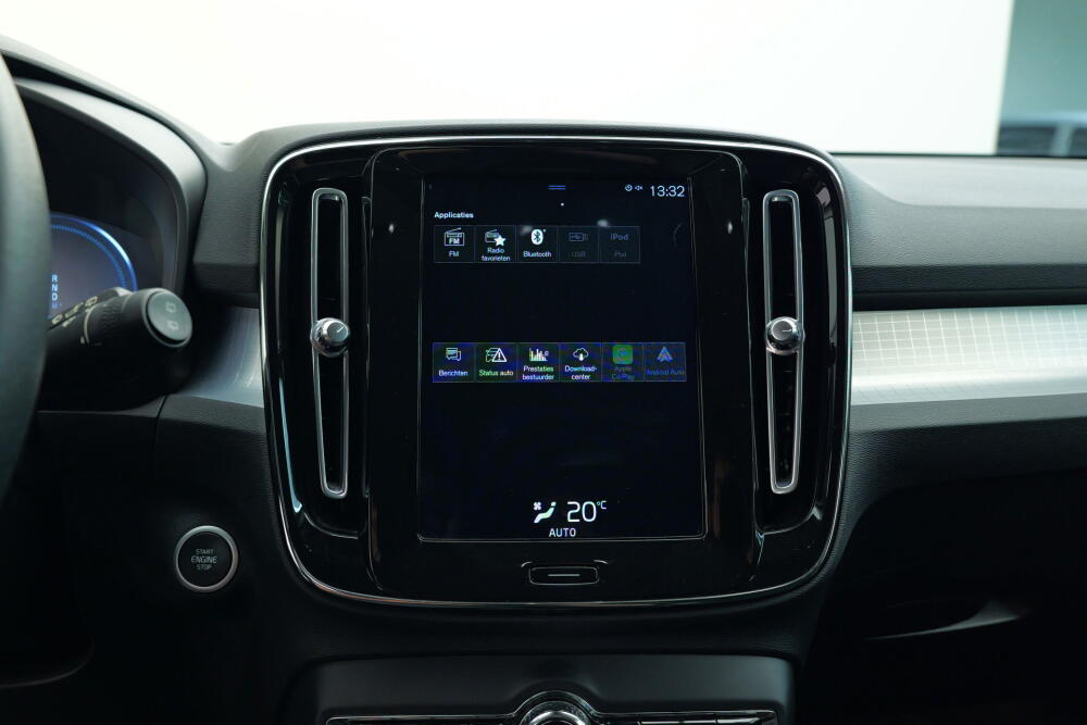 f4bb880b-d087-489a-8fbf-8034c0f3363f-full