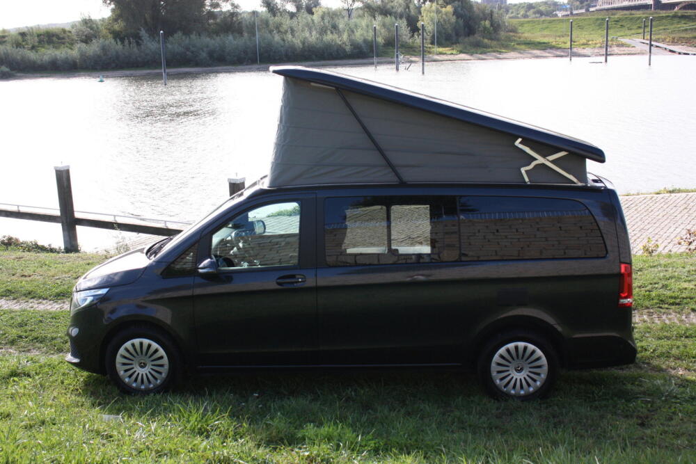 b7b6b9d2-2ba7-4426-bc01-67b9a10eb993-full