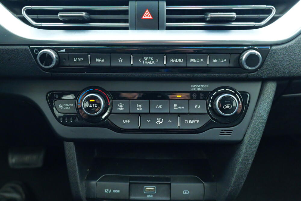 3f3008e7-35f9-4203-8a57-c4f2f64153ef-full