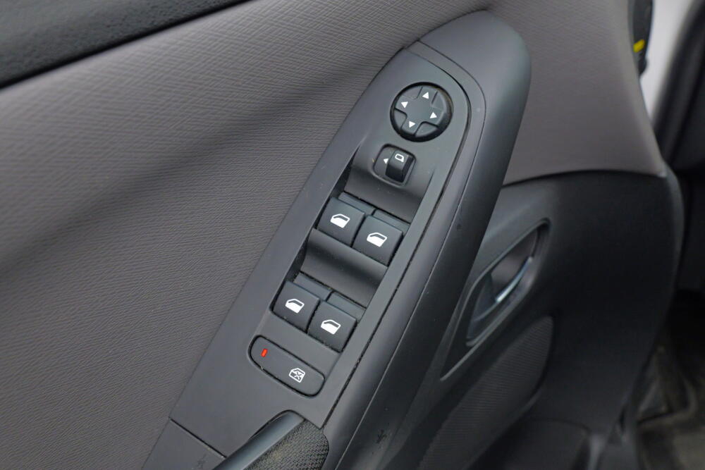 274896de-673e-4109-a3e8-73bacc5310f6-full