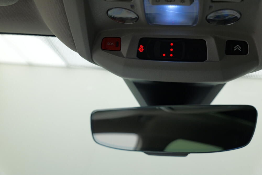 5991fd2b-b9ab-4a6a-baf4-6954fa2eaf6d-full