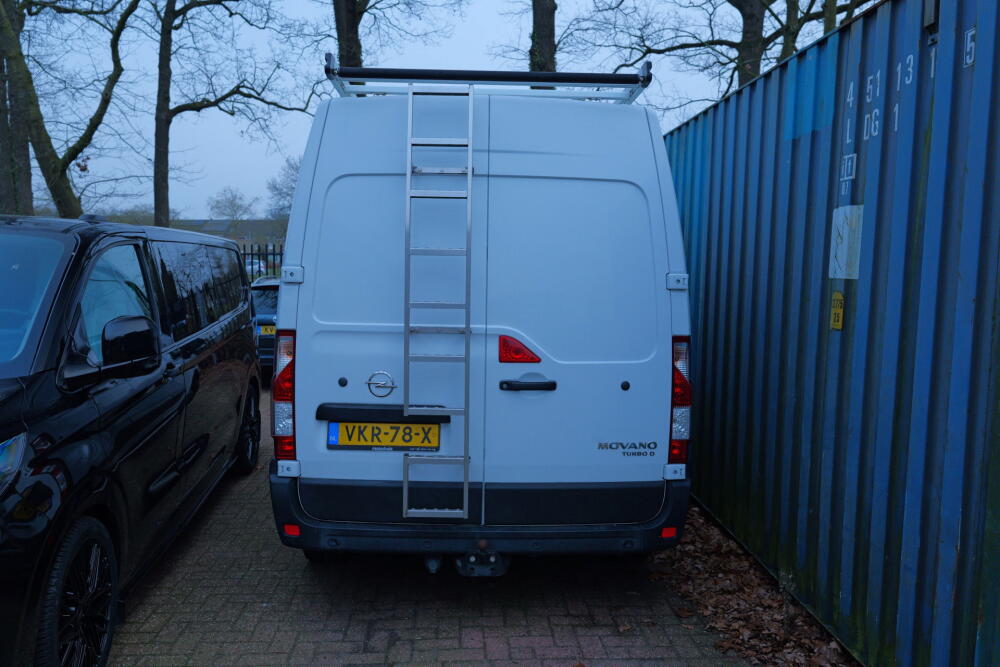 45d07254-76a3-432f-83d2-b958e4c726c3-full