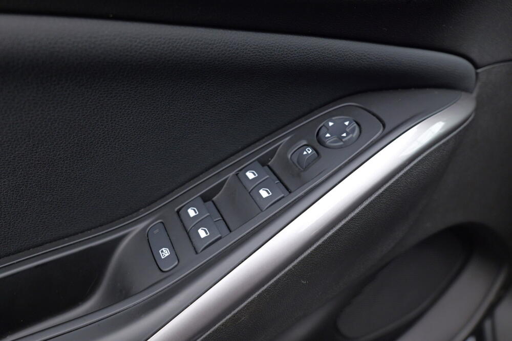 6e1b9e03-5e86-4be2-9000-f32644b9ec92-full