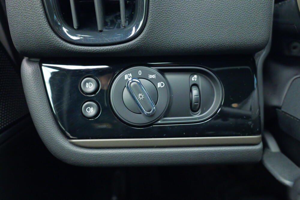 88f1fa43-2816-4e62-a993-44f78d58434b-full