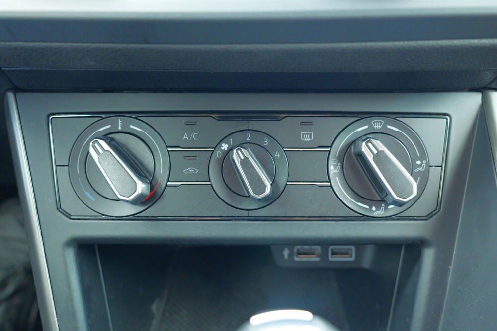 ed5611dd-1a58-4cc6-bce7-fa6e98a387bc-full