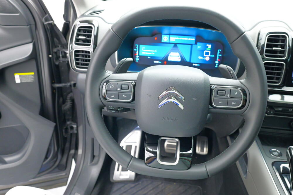 e592b663-f89d-4467-bb7a-5246da018b11-full