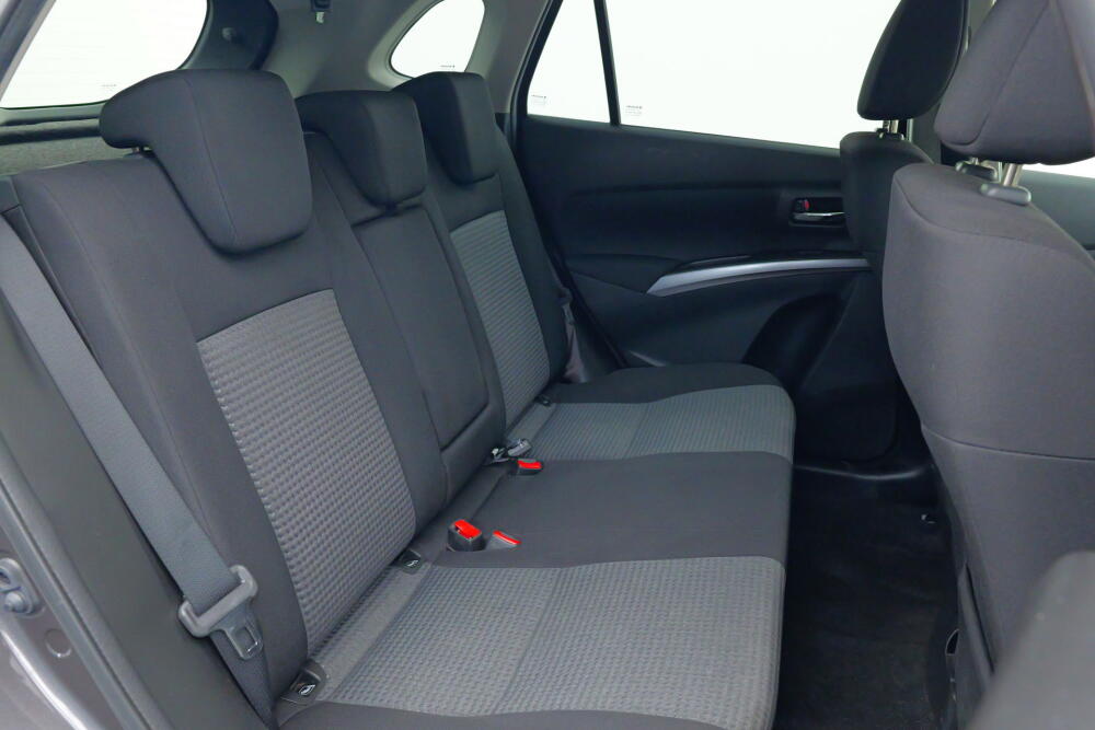 ff34e91c-f6ee-44f2-86d6-276449e3e86f-full