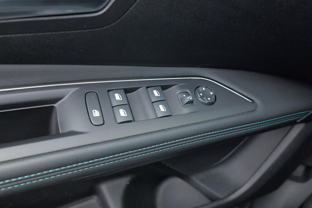 65cb1318-45c3-453e-89a5-184b4896f50c-full