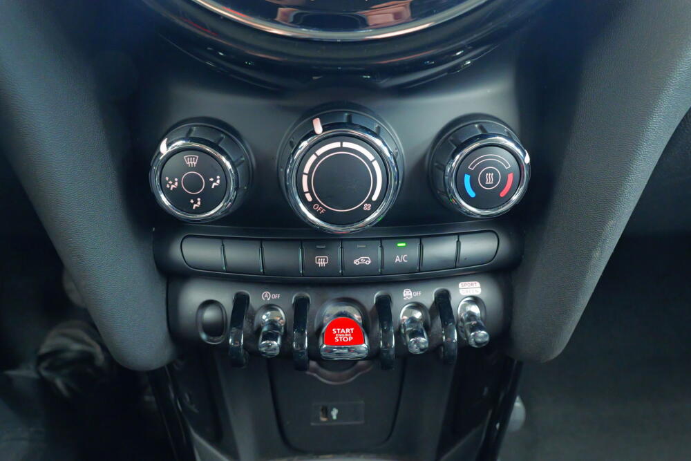 9120a05c-c6e9-4ad1-8569-7c57c556cb19-full