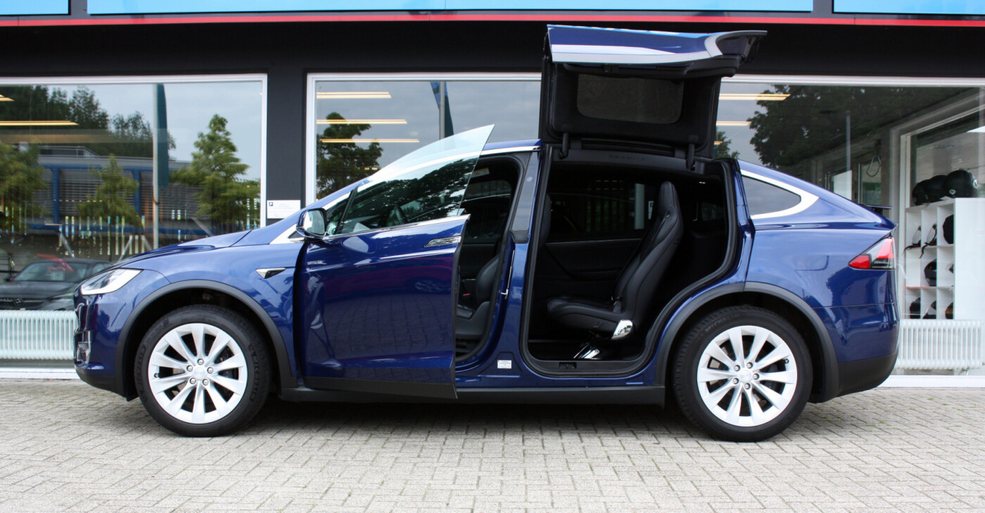 tesla-website-thijs-de-baaij
