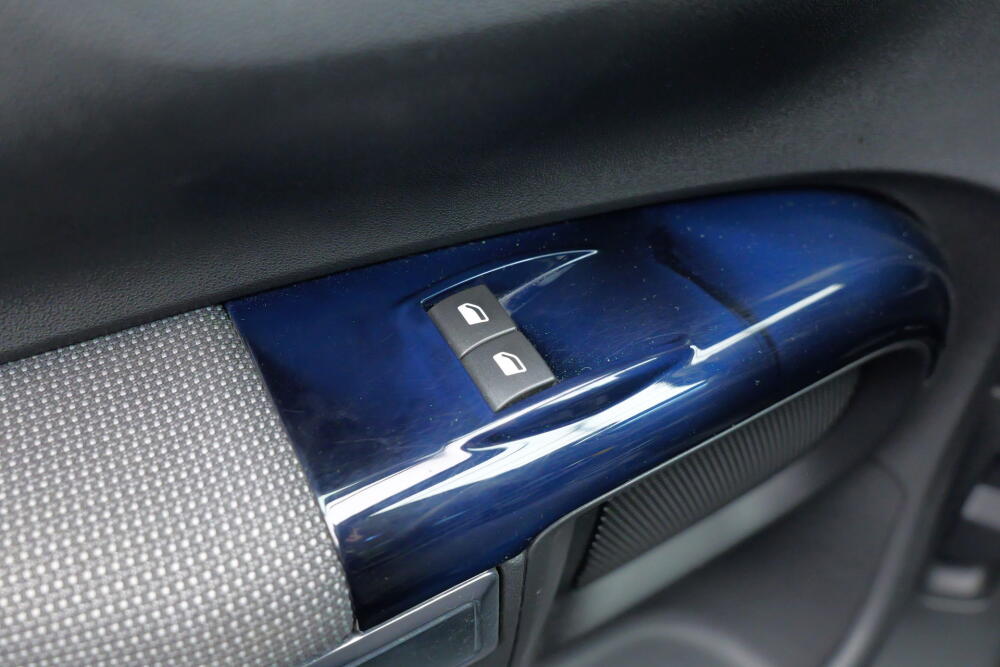 795d182a-7fa8-439a-a3b4-b520e10f4c00-full