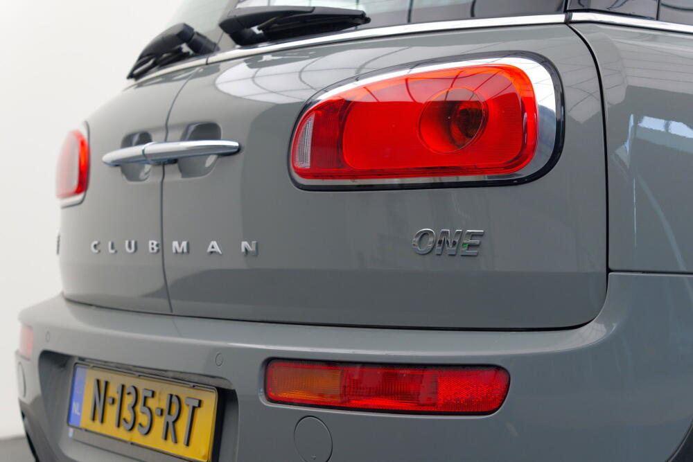 0271a955-3b28-4059-9e27-f9ee689d992c-full