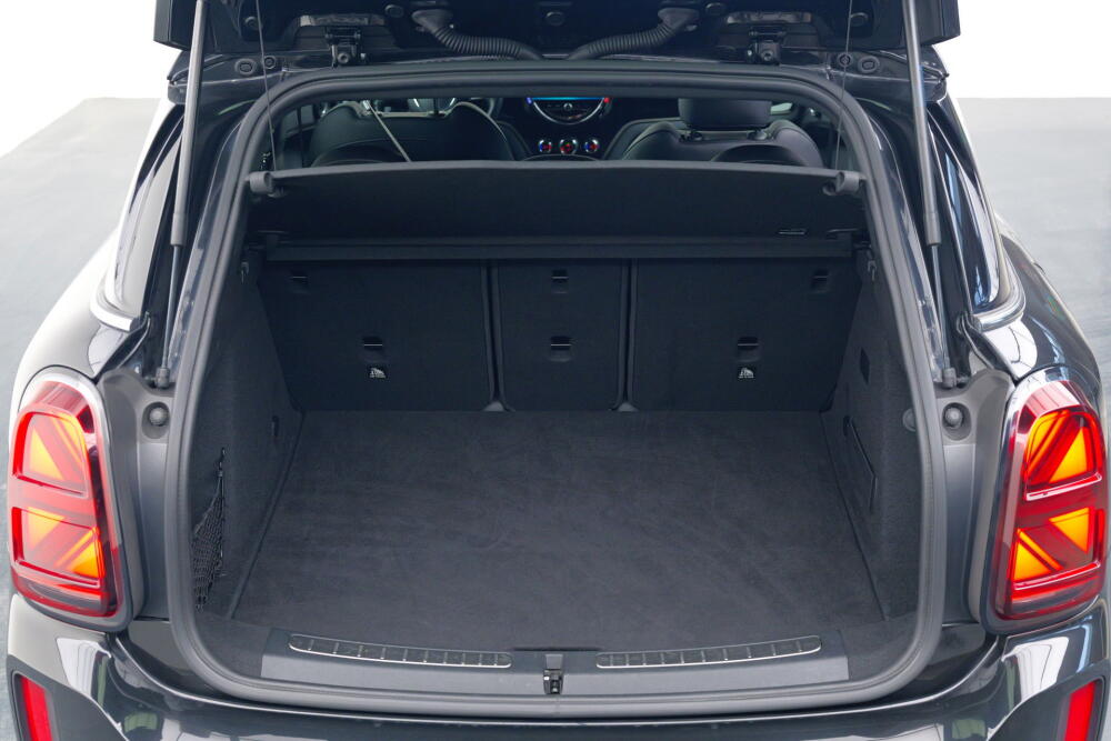 6e6fd2a5-3ad4-403e-b2b3-91d93a1adba7-full