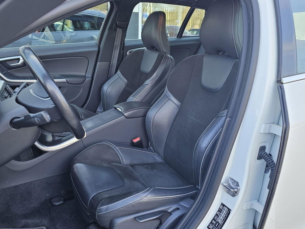 6063b7ad-824d-4661-a614-76e4e2213c22-full