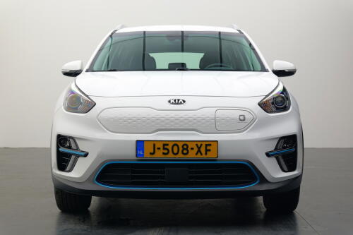 c3405487-0094-4f74-9267-832995596e49-full