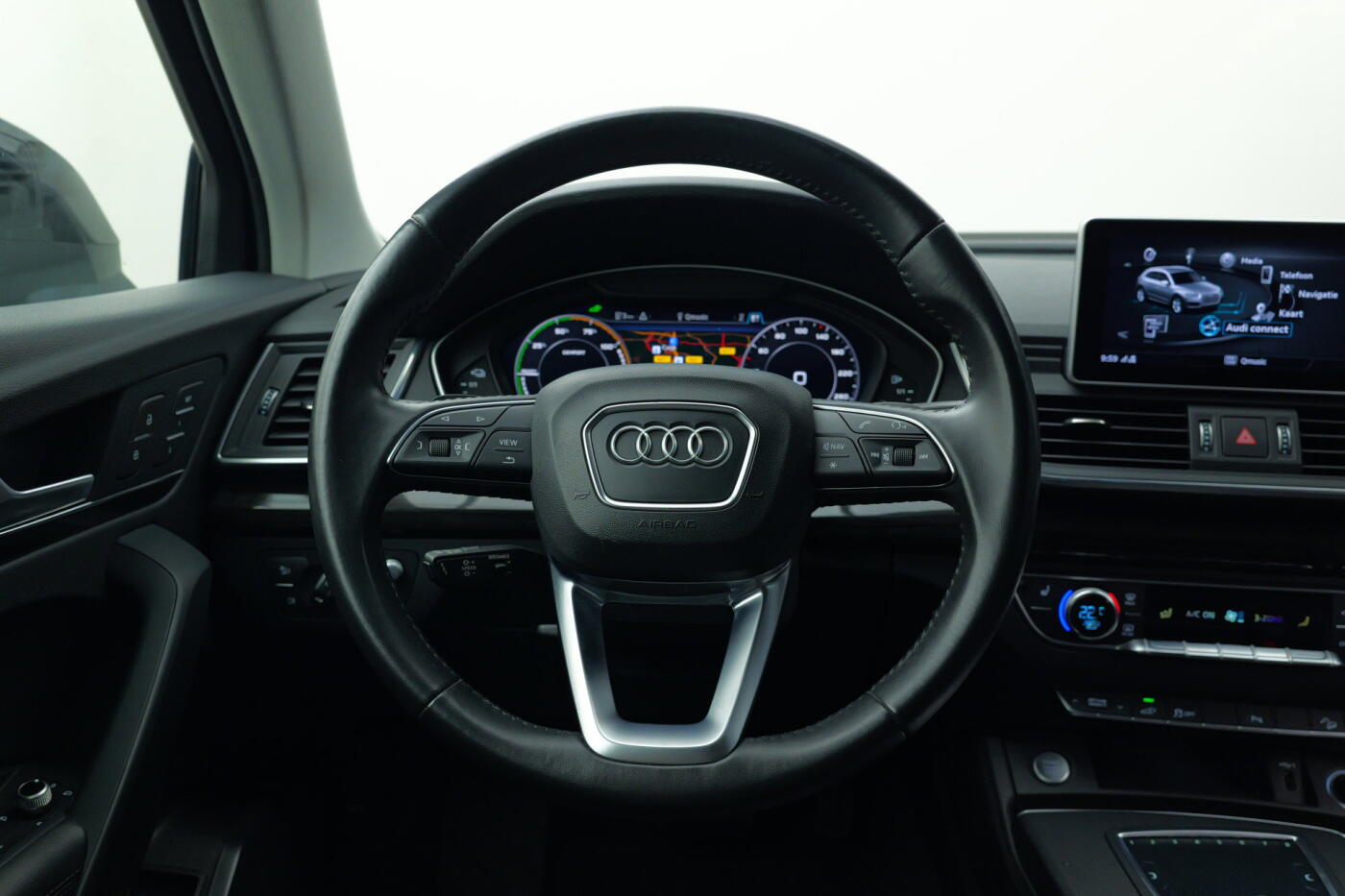 interieur audi Q5 - autobedrijf de baaij