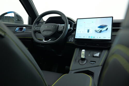 fe650551-8809-432e-bd78-2a750f3fab0e-full