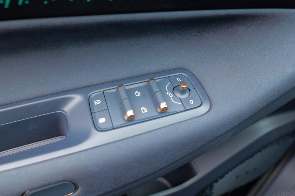 57463a41-ac74-47f7-a4d6-37544e6e0498-full