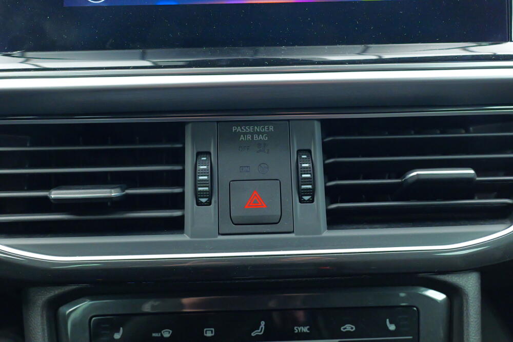 fde500b9-72d5-4a05-9f4b-0563f37d126f-full