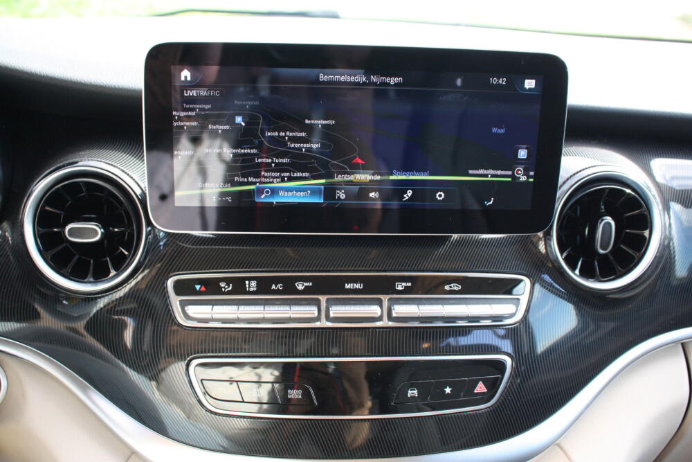 3e5782b0-ed04-4f1b-8cd1-4b8c8a26a443-full