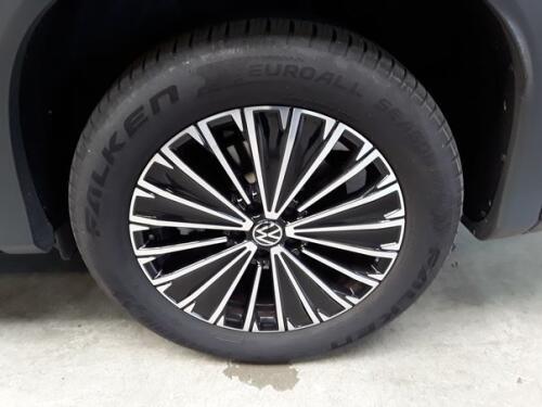 8de582ef-d92d-4e4c-9963-d1839c1b1134-full