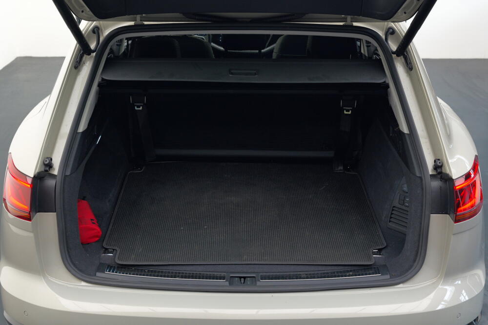 b803926e-c202-453c-8550-15dbf610afc3-full