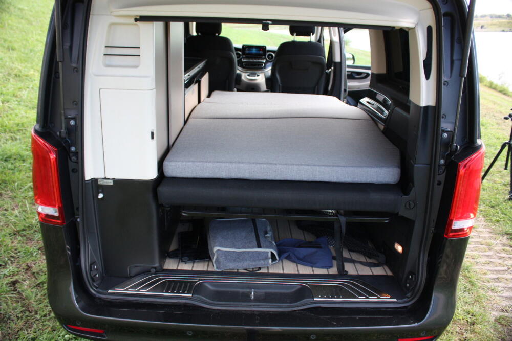 93adad7e-3ad6-42c1-ac66-1e647afc5c1c-full