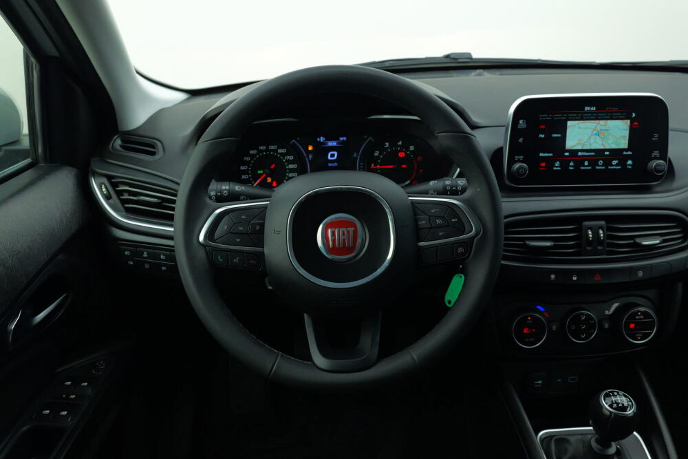 c64c4caf-a1c6-402b-bc72-66b47b0c7b23-full