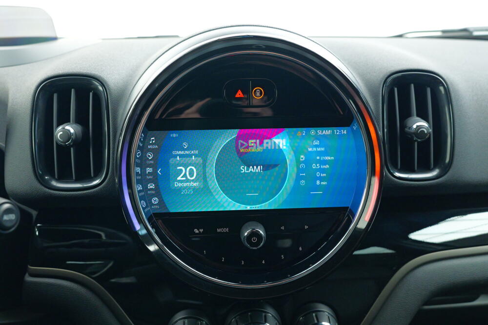 9836597b-e073-4a2e-8501-a557929b5b9d-full