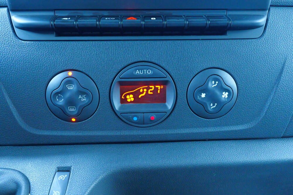 4a0a2435-e188-4b8f-8400-a6c8ae44427c-full