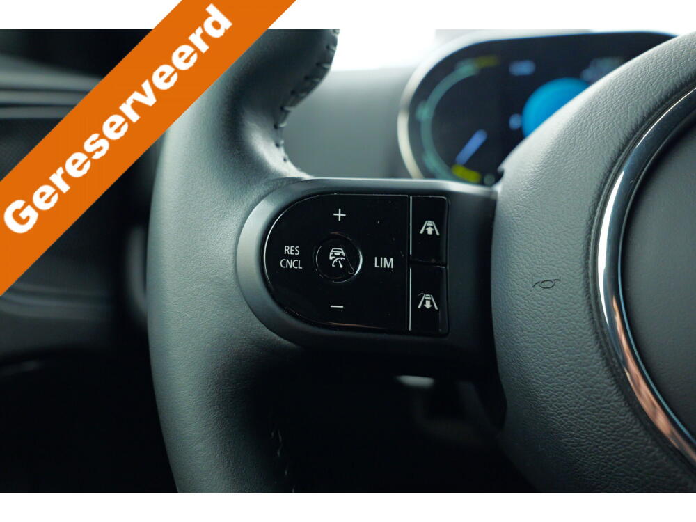 9829d5bc-e692-4973-b052-7160eb14f089-full