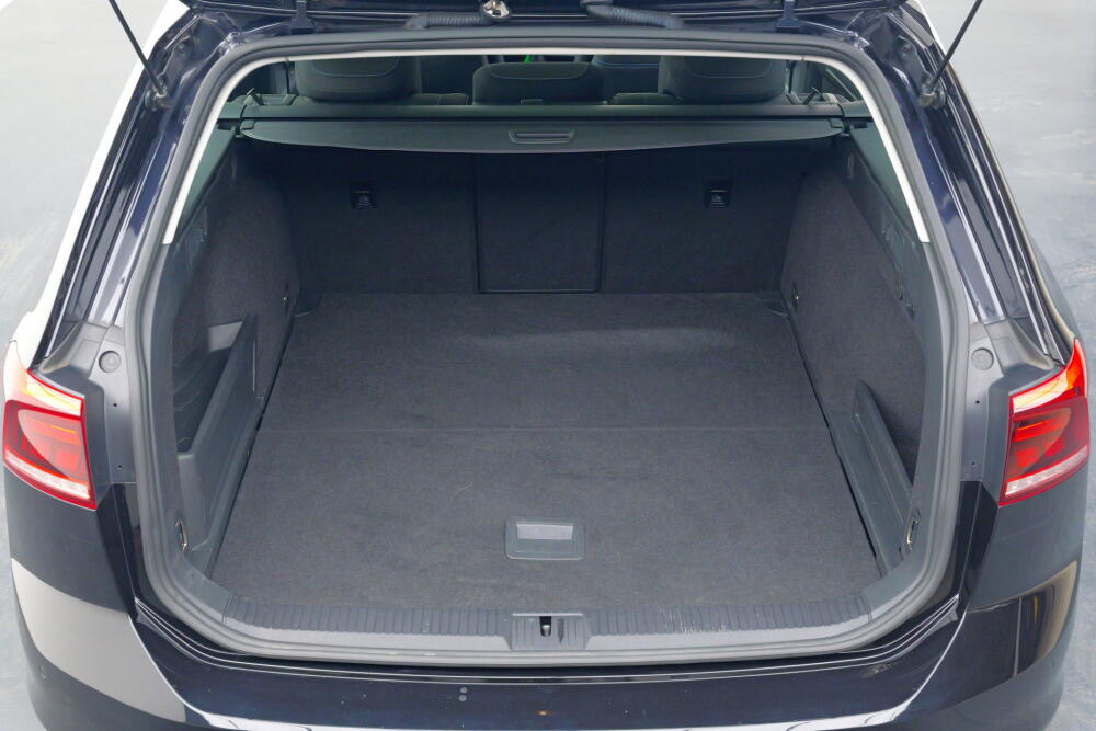 bb900b35-9c40-4ff4-ab9d-6db28cab43ac-full