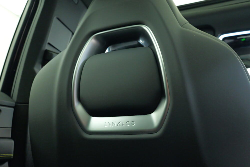 f07e5381-37a4-4d2d-a0d5-3b7c29fbc665-full