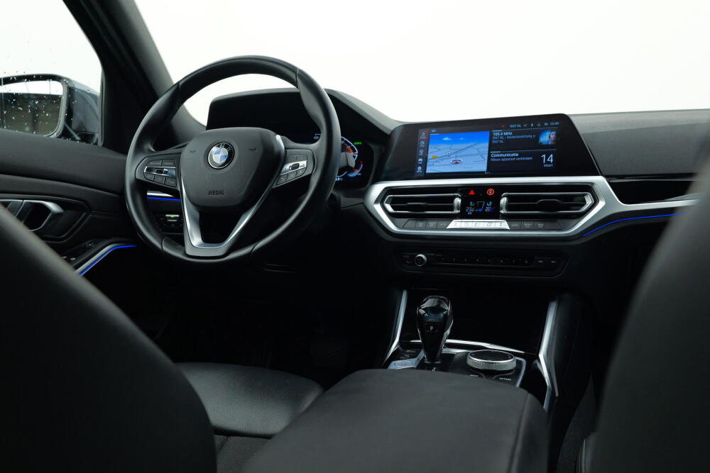 f0db8d8b-c22b-416d-995e-a24716832958-full