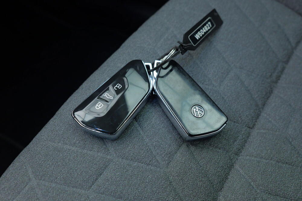 ff73ba7e-1c72-4e16-be3b-4d37bb7c1ac0-full