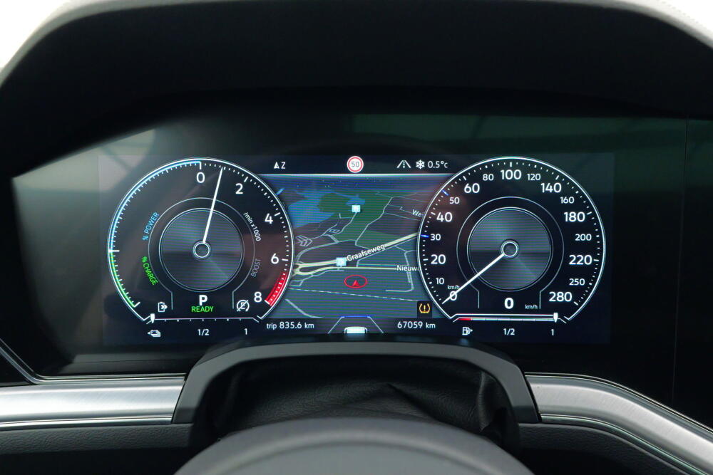 fc8768e8-468c-469f-8814-c9ee17571f6c-full